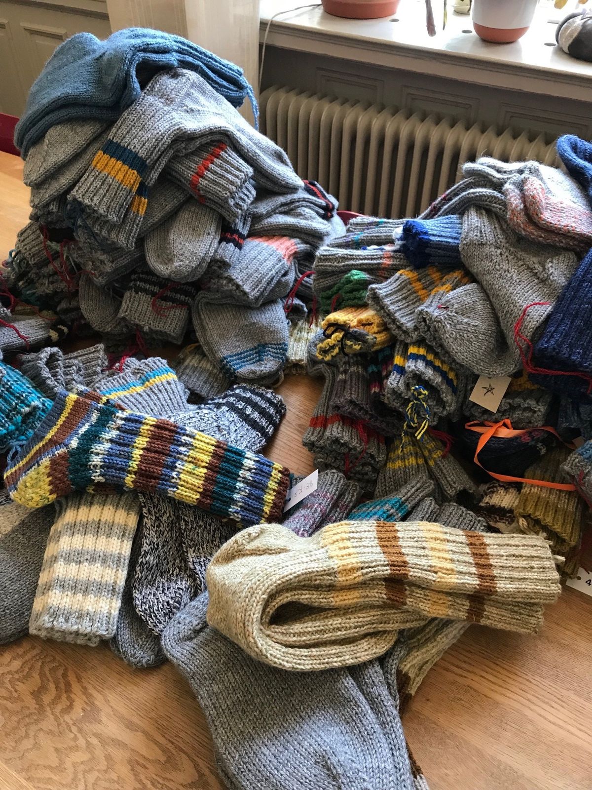 Bord med sockor